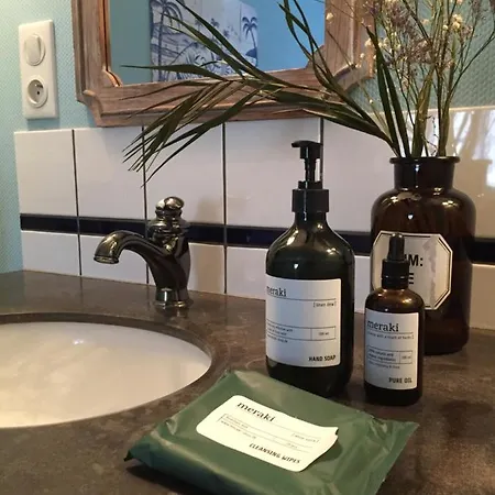 Проживание в семье Grimm